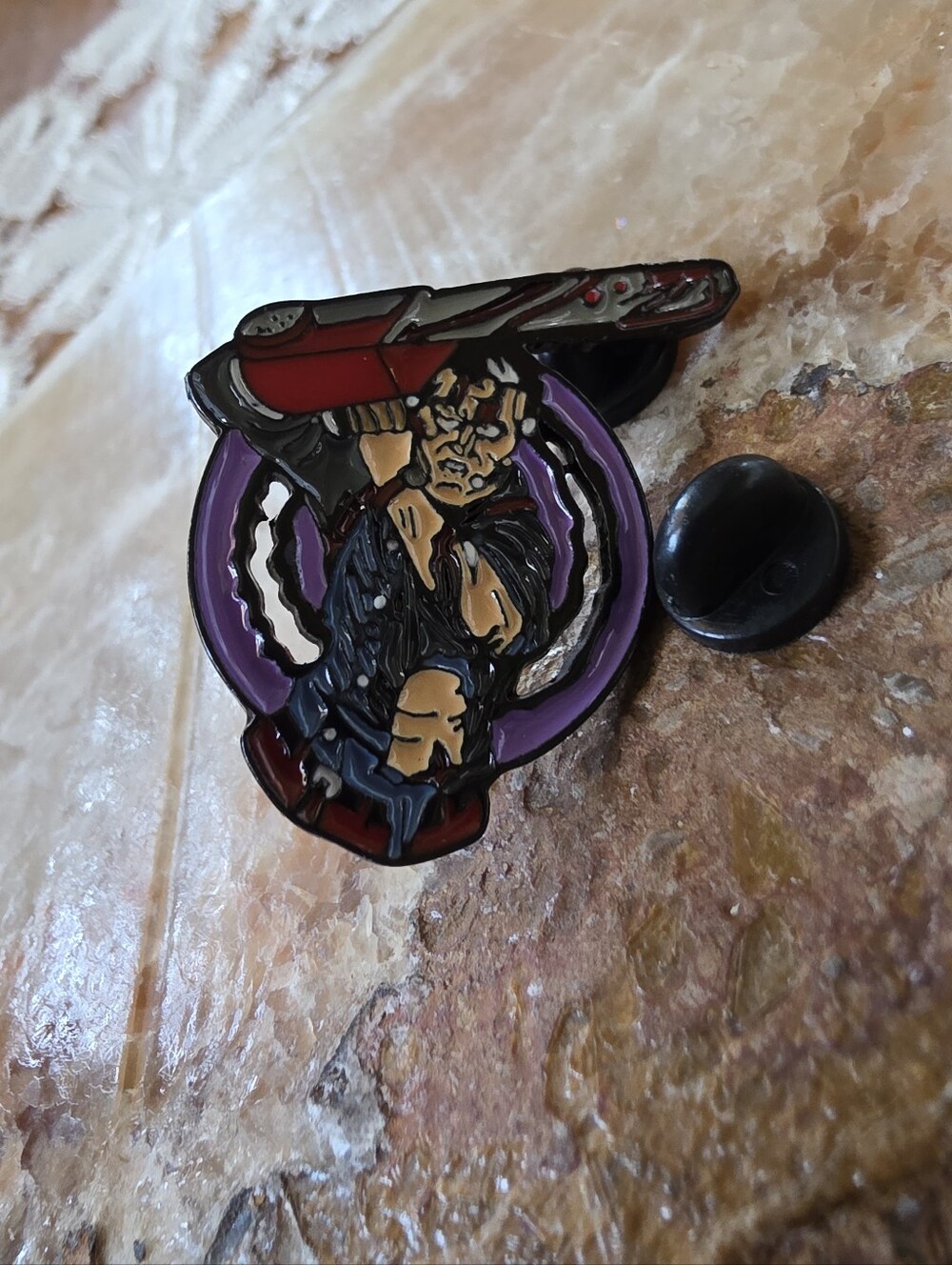 🆕️ Evil Dead Horror Movie Ash Williams Enamel Lapel Pin Featuring a Chainsaw